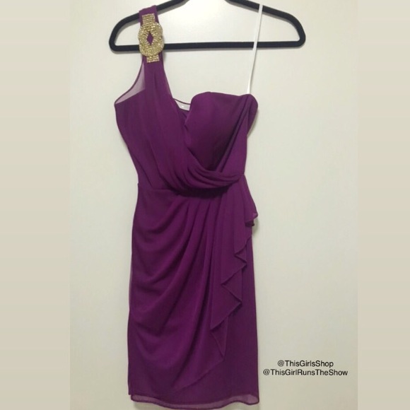 Elegant Xscape Cocktail Dress - Picture 1 of 3
